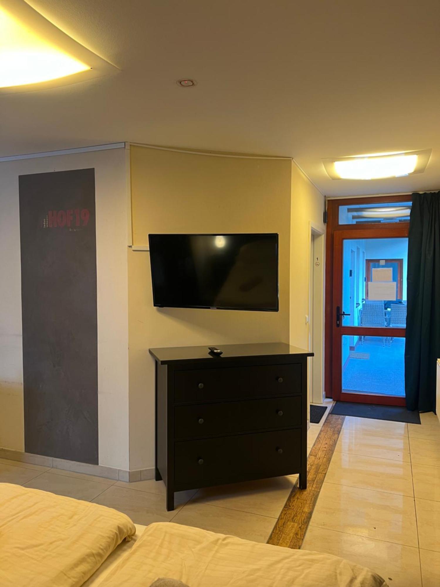 Hotel Hof 19 - Nuernberg Nord Heroldsberg エクステリア 写真
