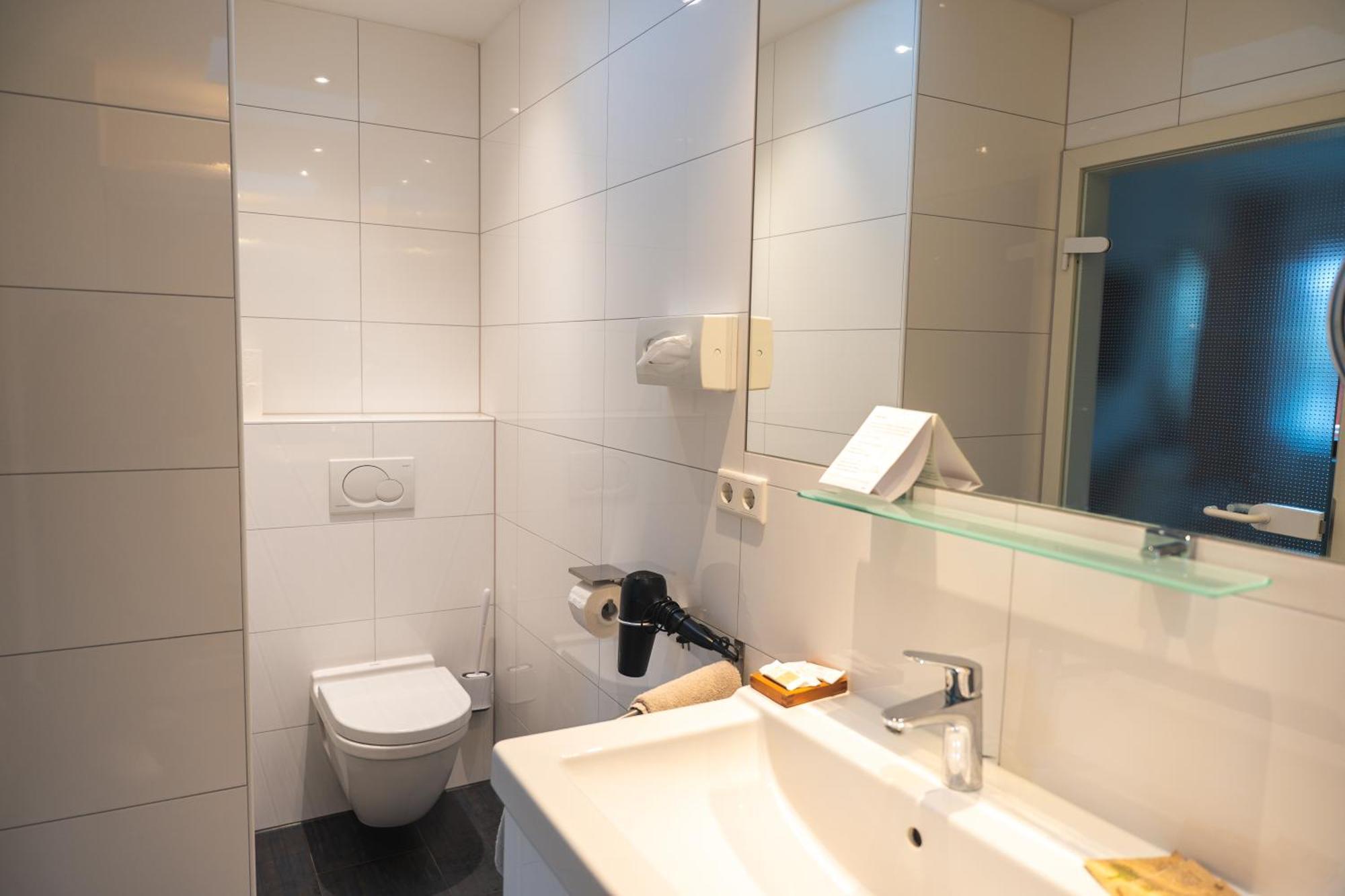 Hotel Hof 19 - Nuernberg Nord Heroldsberg エクステリア 写真